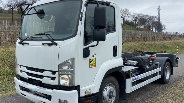 ISUZU F 11.210
